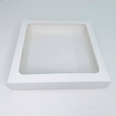 Коробка для пряників біла з квадратним вікном біла 200*200*35