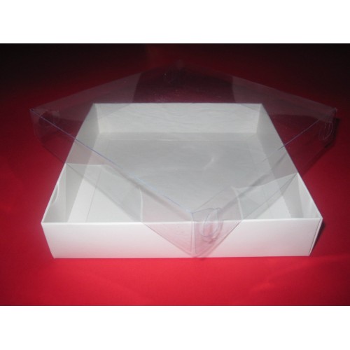 Картонная коробка для пряников, сувениров, бижутерии. Размер 150*150*30